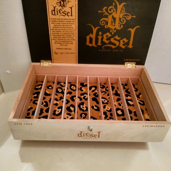 Suenos de Saundra Upcycled, Extremely Rare Diesel Vintage Cigar Box, Storage - Picture 13 of 14